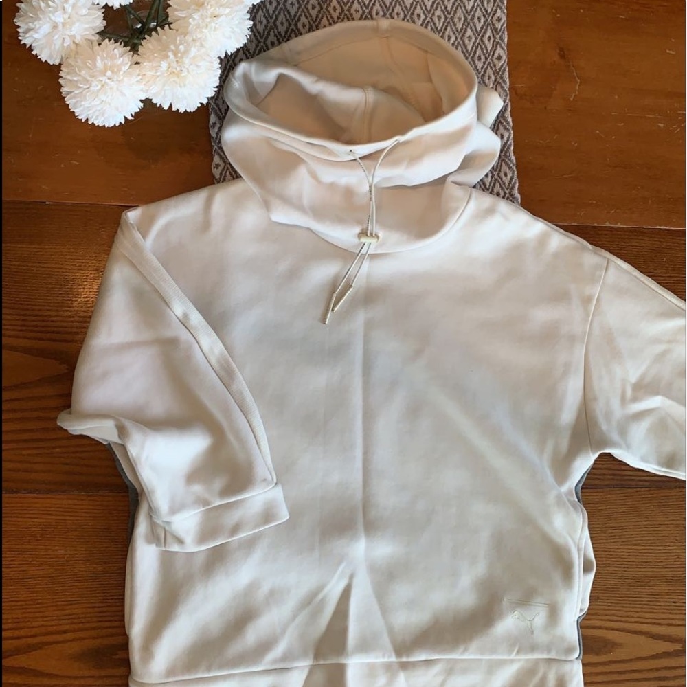 Puma Sweater- Like New